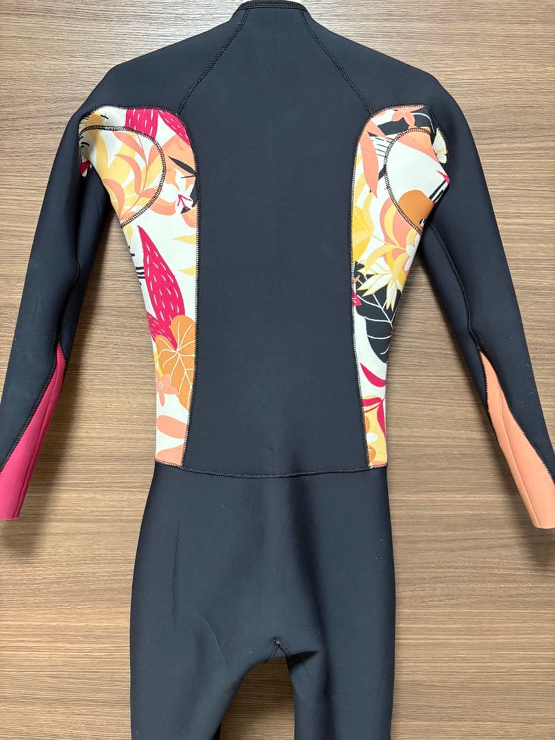 ロキシー　ROXY ウェットスーツ　サーフィン　レディース　L