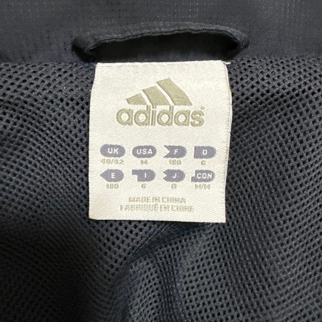 adidas リヴァプール ウィンドブレーカー