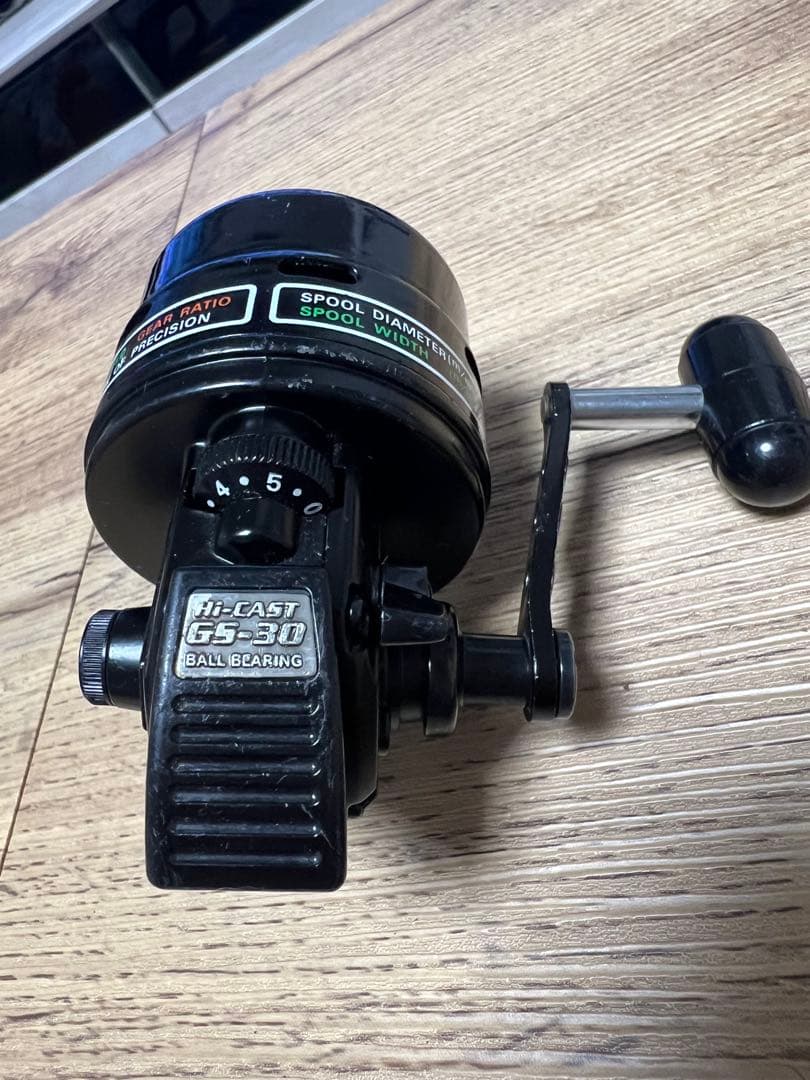 Daiwa Hi-Cast G5-30 とCARBO SPORT 700 リル