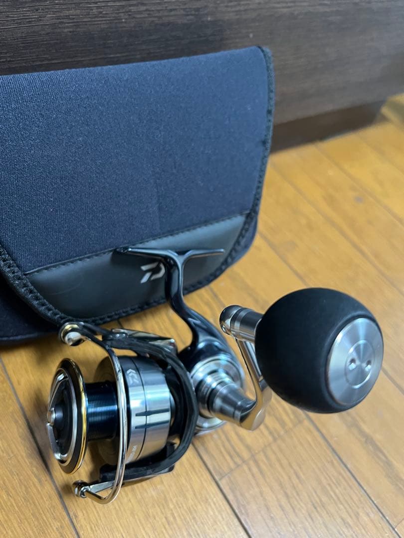 【最終値引】DAIWA ダイワ　リール　19CERTATE 5000D-XH