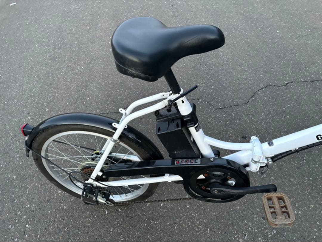 サイモトGRAPHIS 折りたたみ電動アシスト自転車 ホワイト