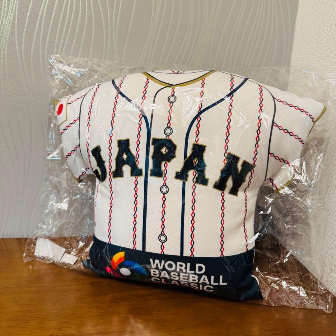 【新品未使用】 2023 WBC 侍ジャパン 公式グッズ ユニホームクッション
