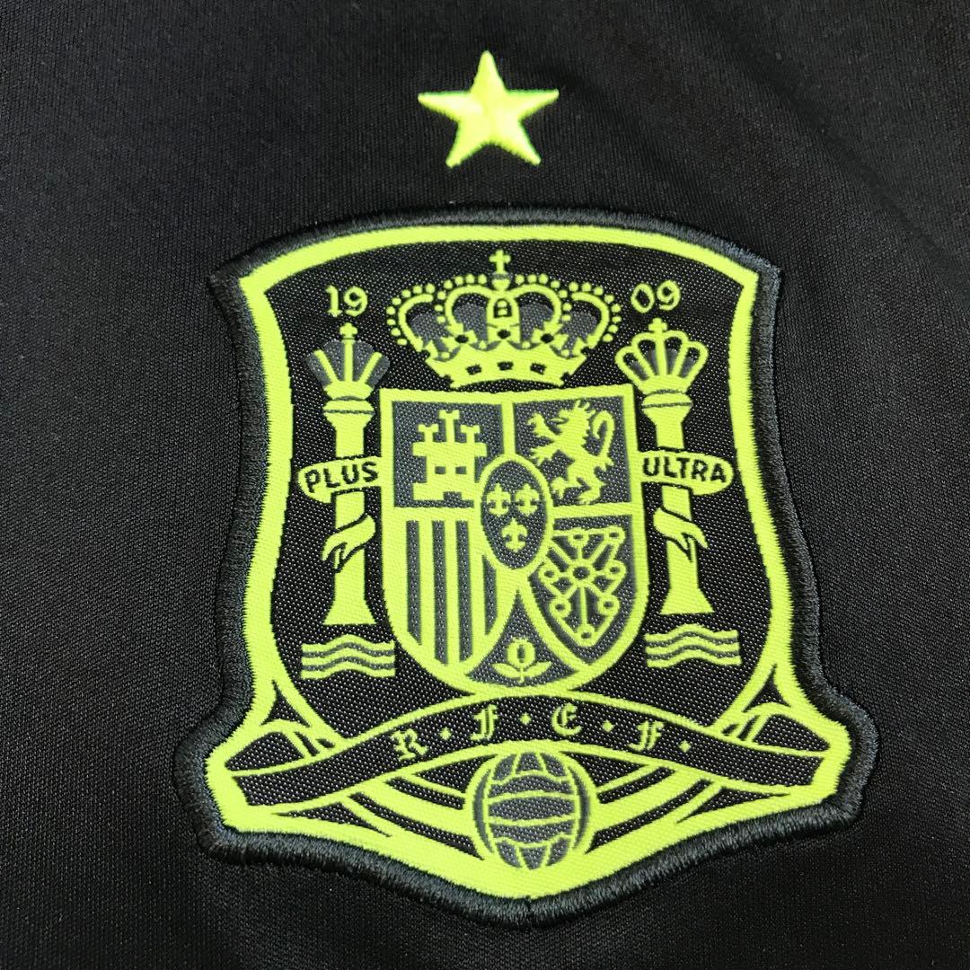 未使用美品！2014 スペイン代表 アウェイ ユニフォーム シャツ サッカー