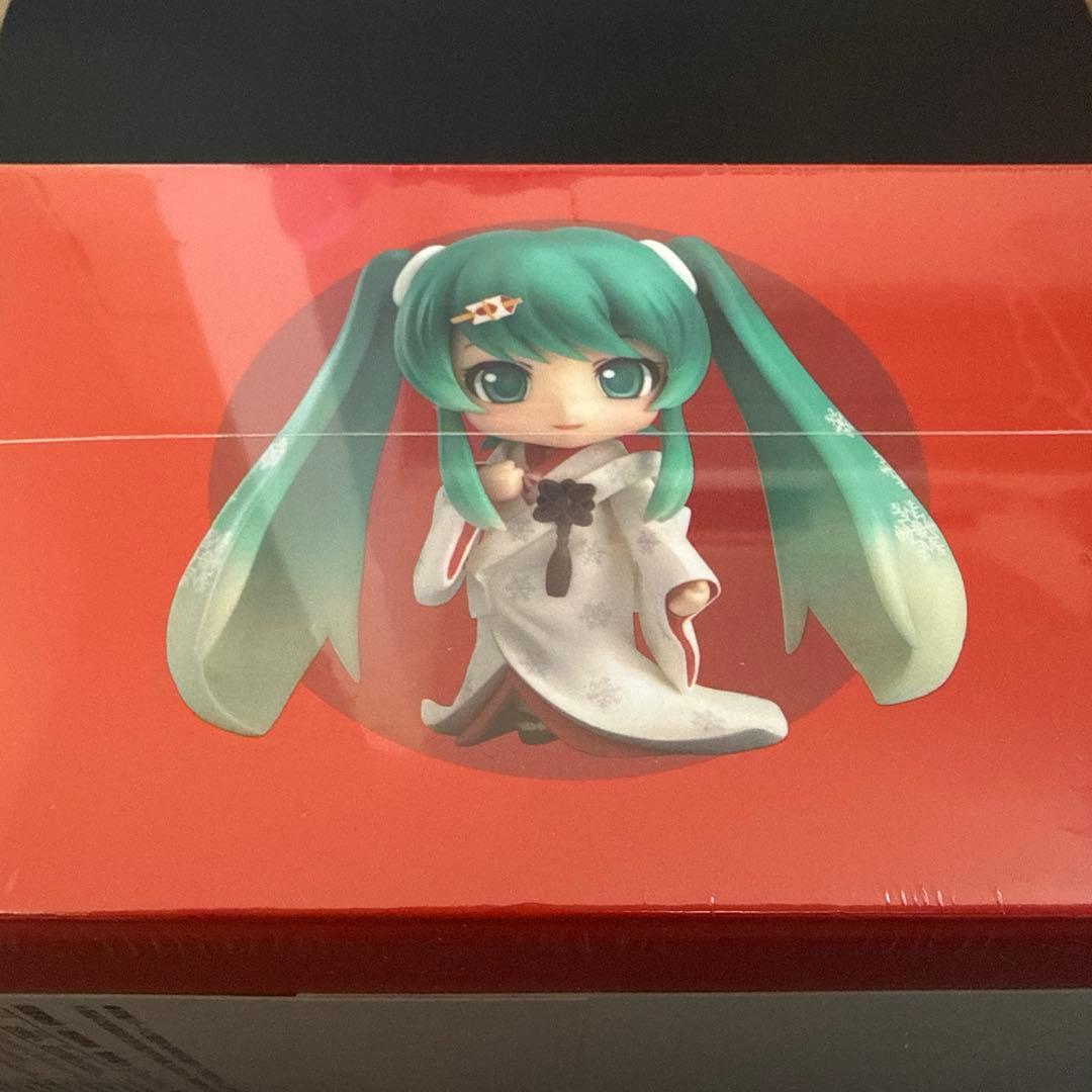 グットスマイルカンパンニー　雪ミクいちご白無垢ver ねんどろいど