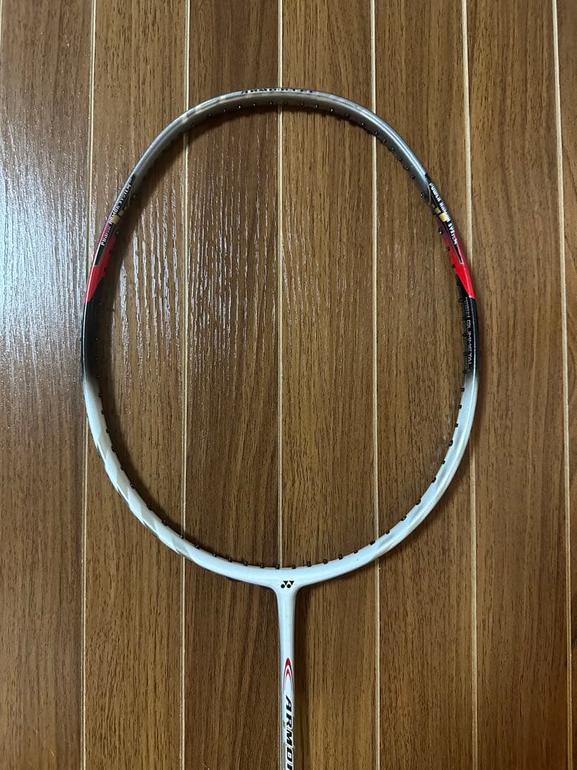ラケット YONEX ARMORTEC900 4UG5