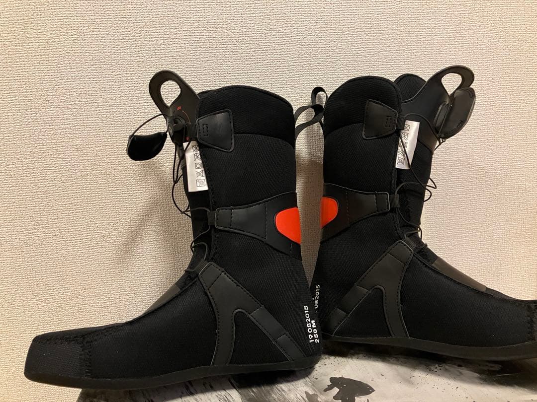 SALOMON LAUNCH メンズ　スノーボード　ブーツ サロモン　ランチ