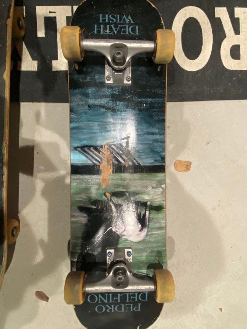 DEATHWISH デスウィッシュ スケボー THUNDER SPITFIRE