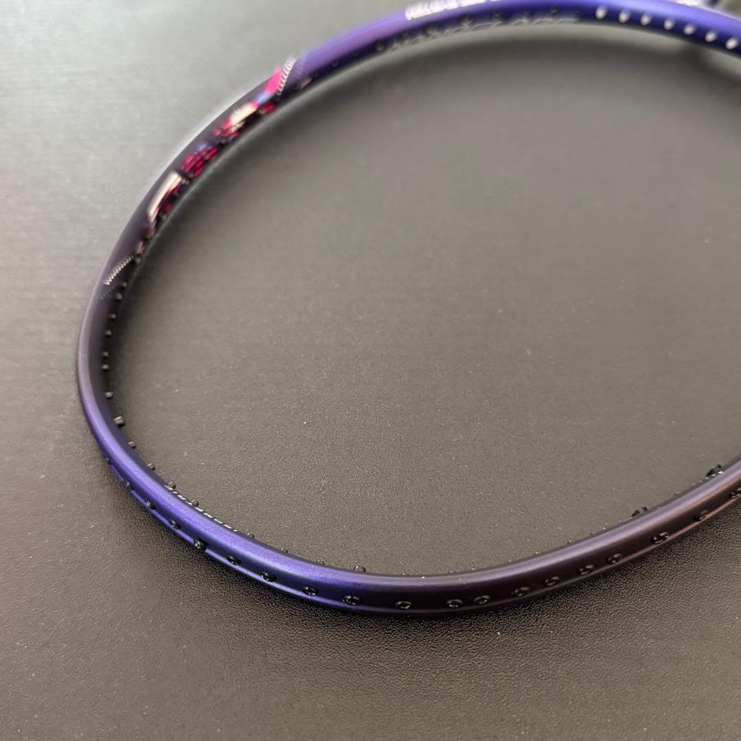 【美品】YONEX ナノフレア400 4UG5 ディープパープル