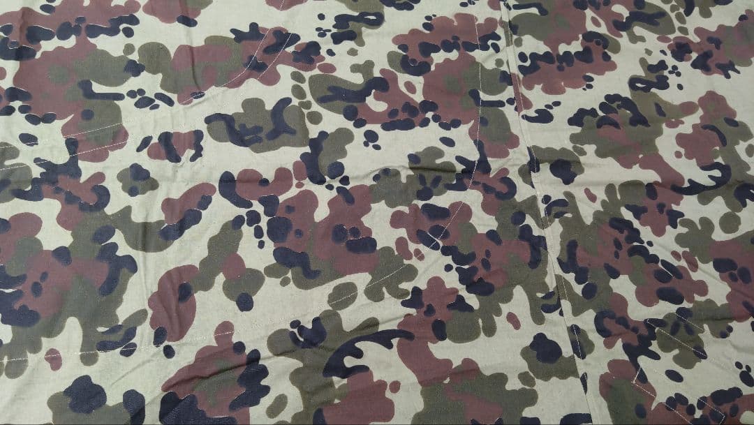 ルーマニア軍 テントシート アメーバカモ ポンチョテント 軍幕