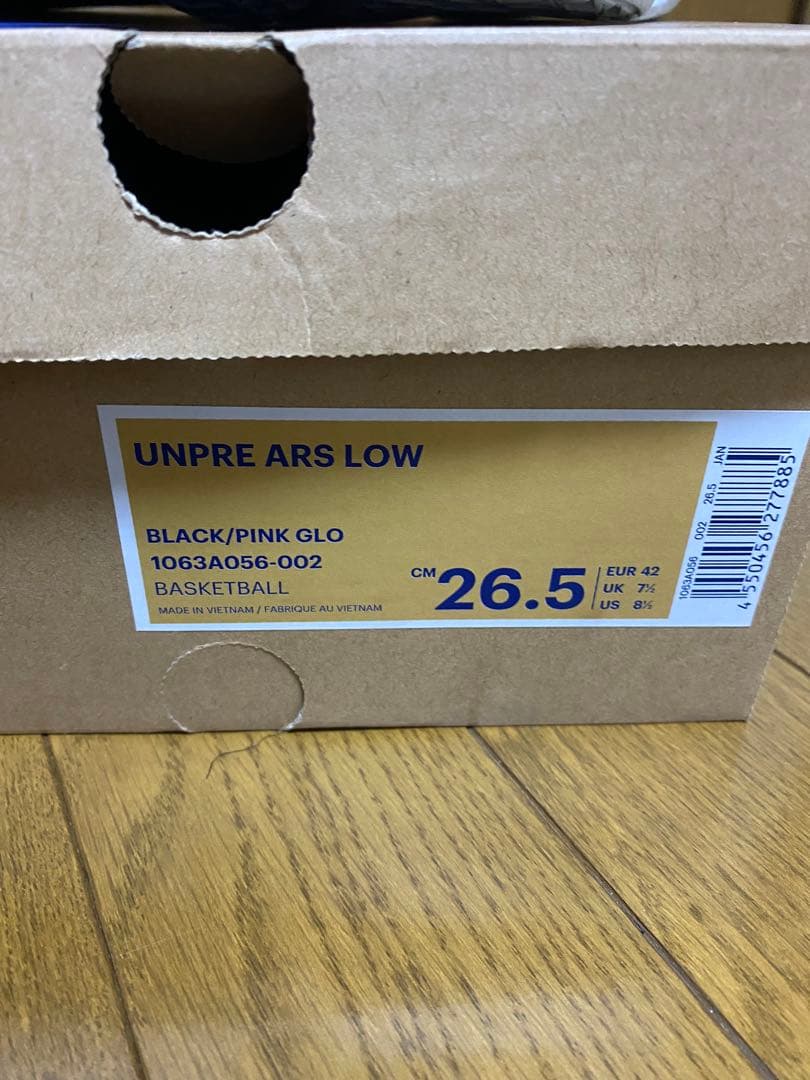 アンプレアルス LOW 新品