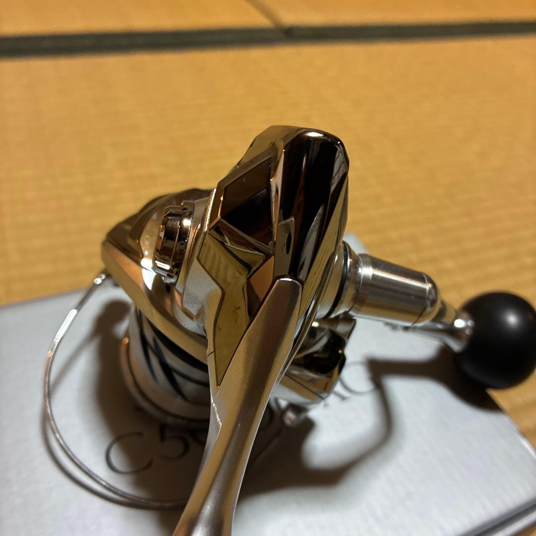 シマノ ストラディック C5000XGショアジギ スピニング PE1.5付き