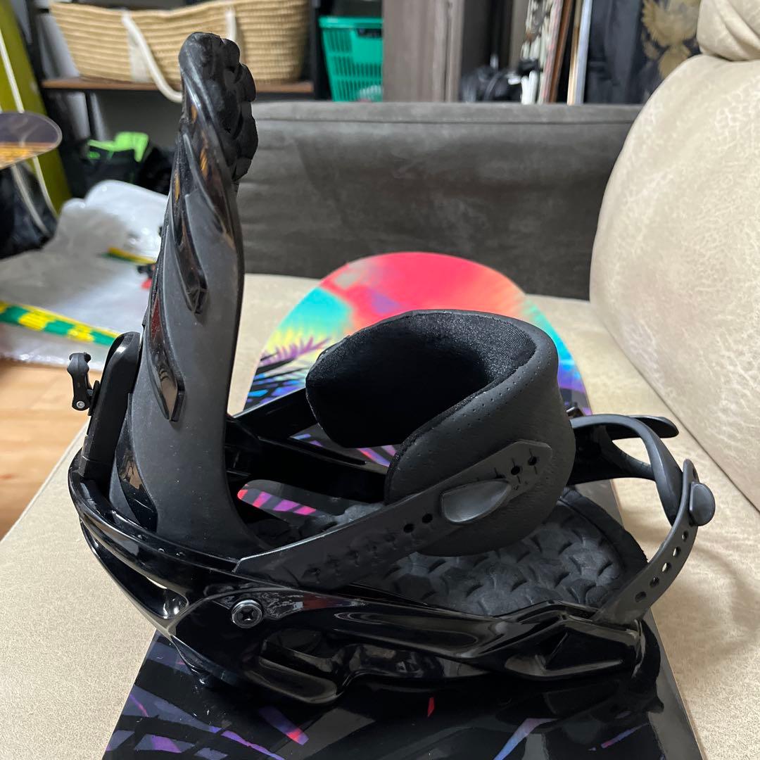 SALOMON WANDER 143 × SALOMON RHYTHM S