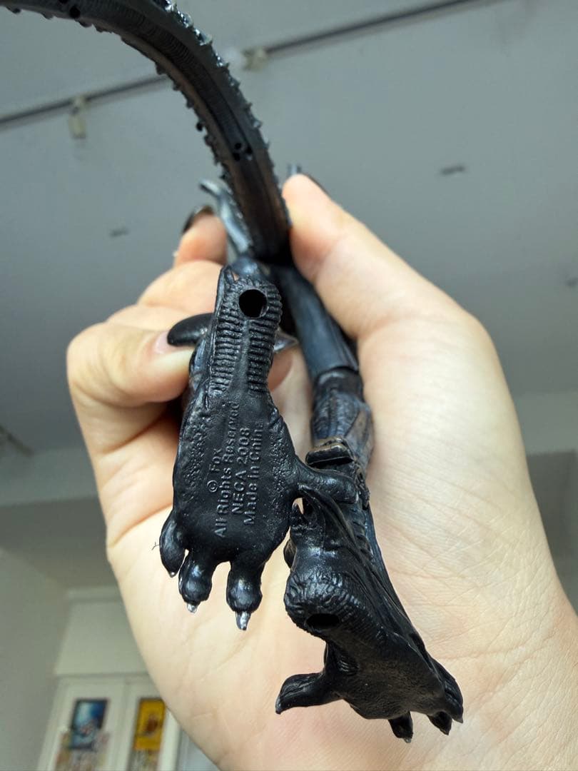 エイリアンフィギュア 可動式 ブラック