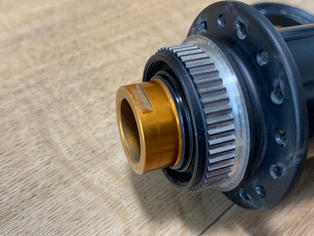 シマノXTR フロントハブ　HB-M988 中古