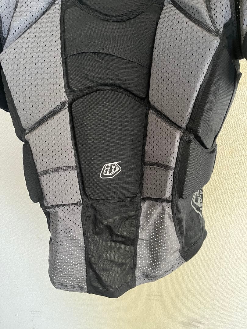 Troy Lee Designs トロイリーデザインズ プロテクター　サイズL
