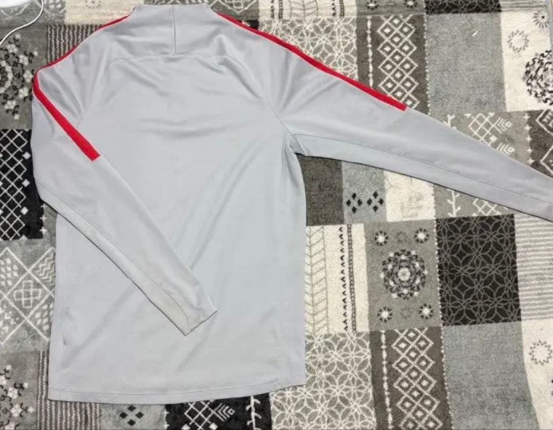 【美品】NIKE パリ・サンジェルマン PSG トレーニングトップ M グレー