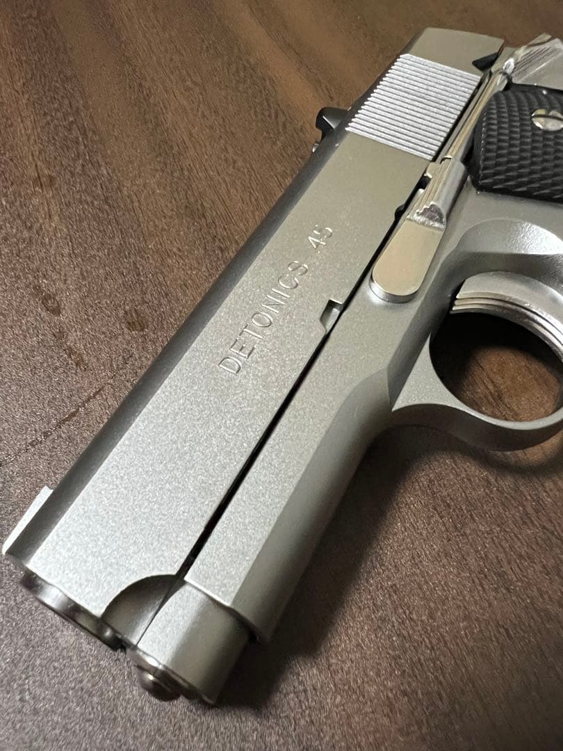 東京マルイ デトニクス.45 コンバットマスター　ステンレスモデル