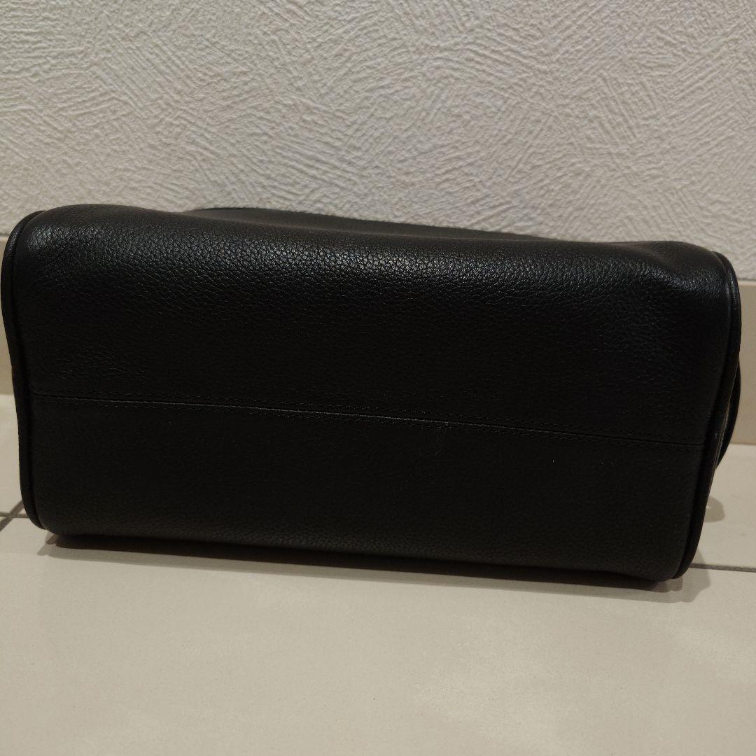 hachi　PXG Classic Leather Wash Bag