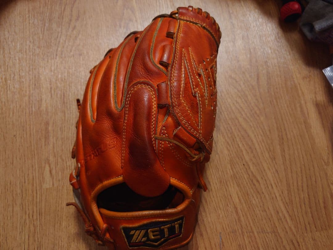 ZETT ゼット 硬式用投手用グローブ USED品