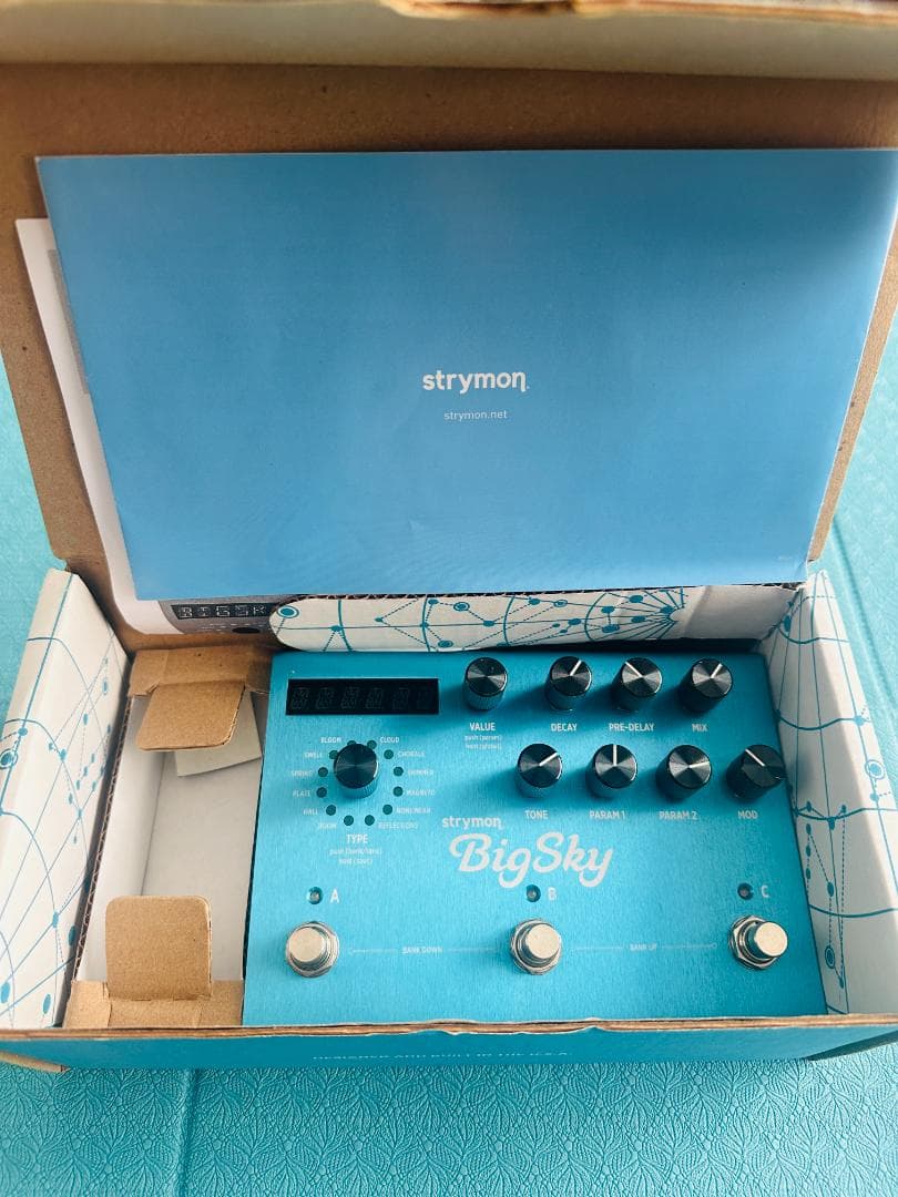 STRYMON ( ストライモン ) / BigSkyリバーブ