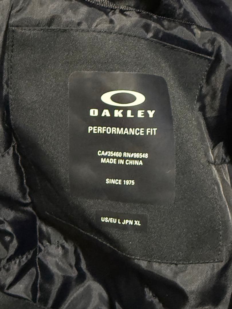 OAKLEY スノボーウェア 上下セット onnyone