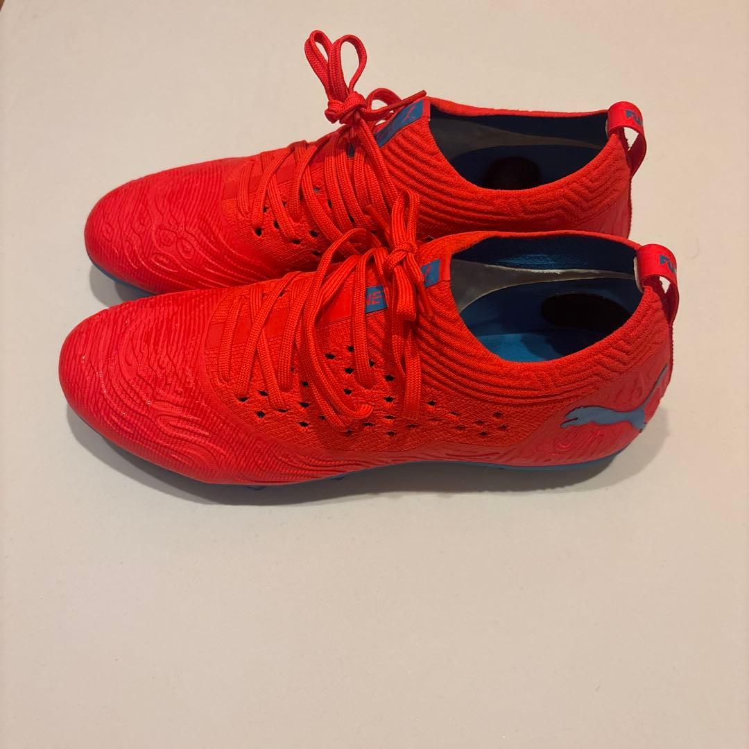 PUMAフューチャー 19.2 NETFIT HG スパイク　27cm