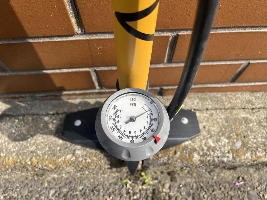 現状 【フロアポンプ】 ＢＶ 160psi ヒラメヘッド付き
