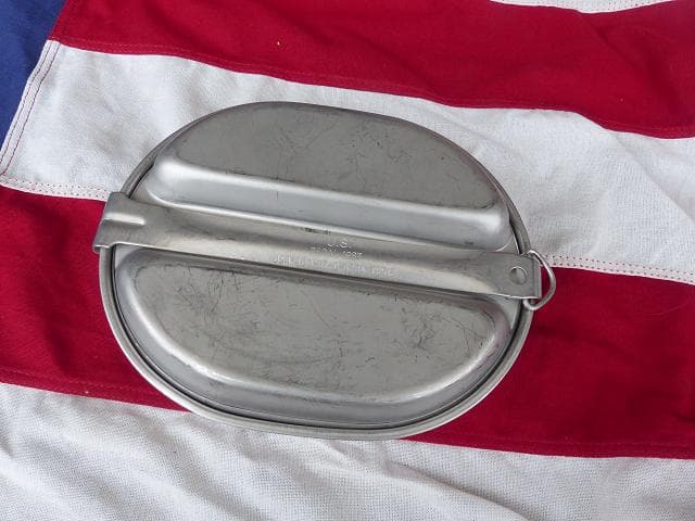 ナム戦 1967” 米軍実物　メスキットパン REGAL　307