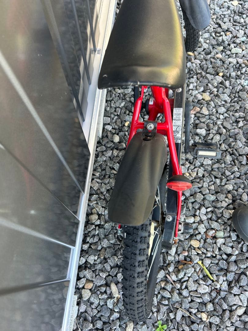 子供用自転車 赤