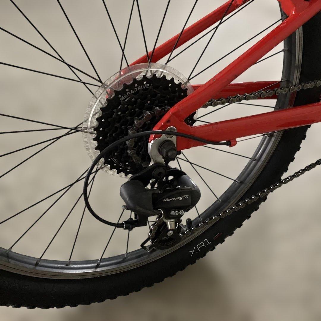 TREK 24インチ レッド 直接引取り限定