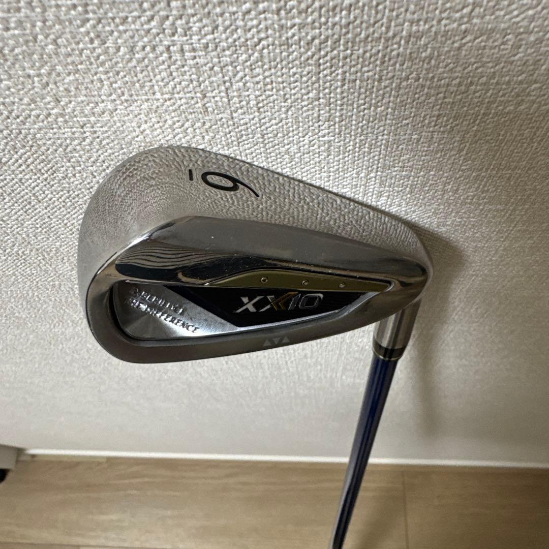 【美品】ゼクシオ13 アイアン　純正Rシャフト5本セット 6番〜PW