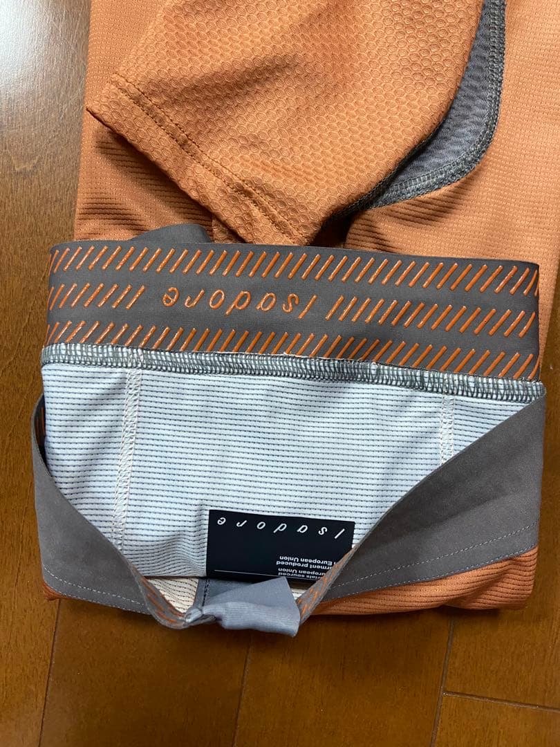 ★4/2限定割引‼️Isadore Alternative半袖ジャージ