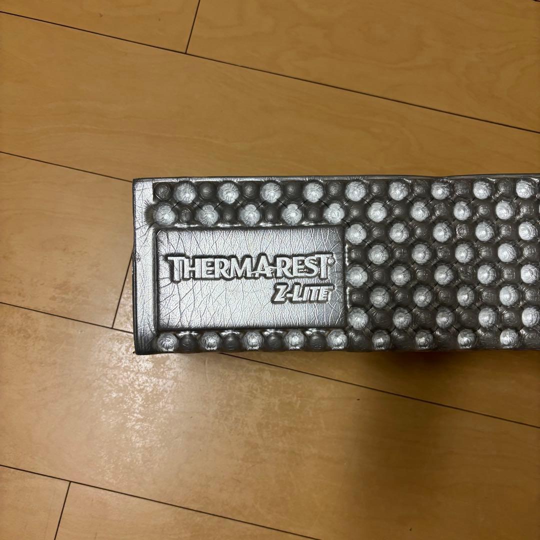 サーマレストTHERMAREST Zライトソル レギュラー