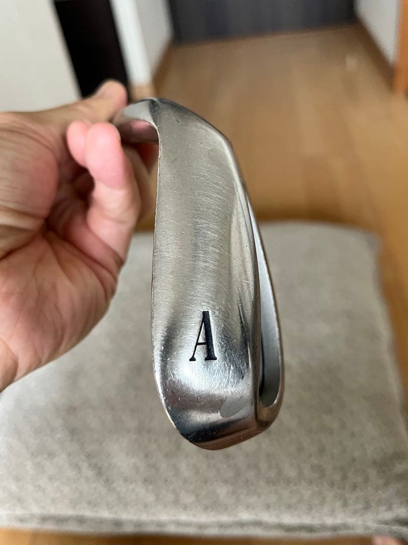 希少ゼクシオ4 レディース　アプローチウェッジ単品　Aw XXIO硬さL 女性用