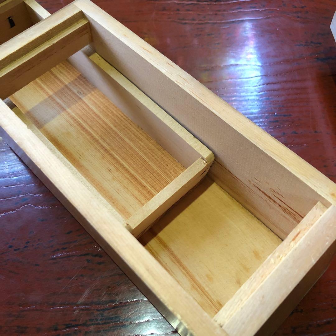 堺刀司 木曽檜製 特製 兎印 木製かつお節削り器 引き出し付き