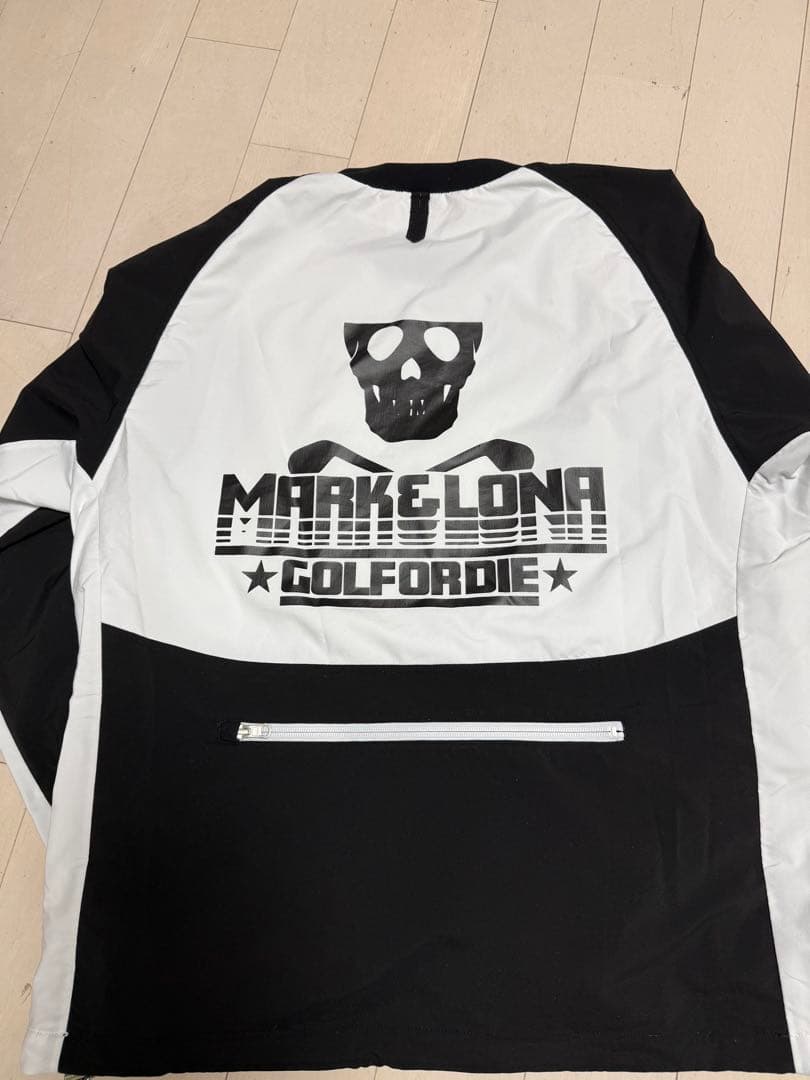 MARK&LONA★50サイズ★ウインドブレーカー★モノトーン