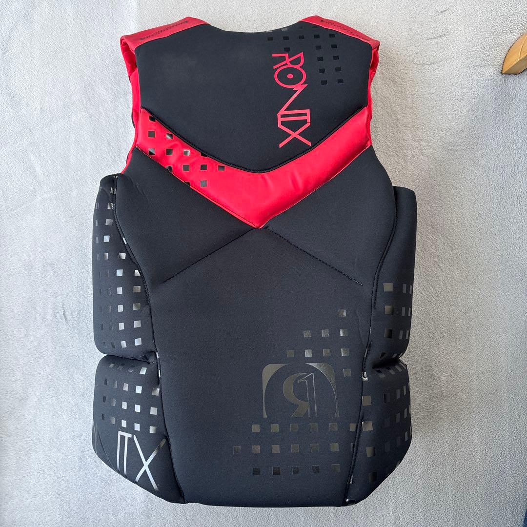 RONIX 中型ライフジャケット USCGA