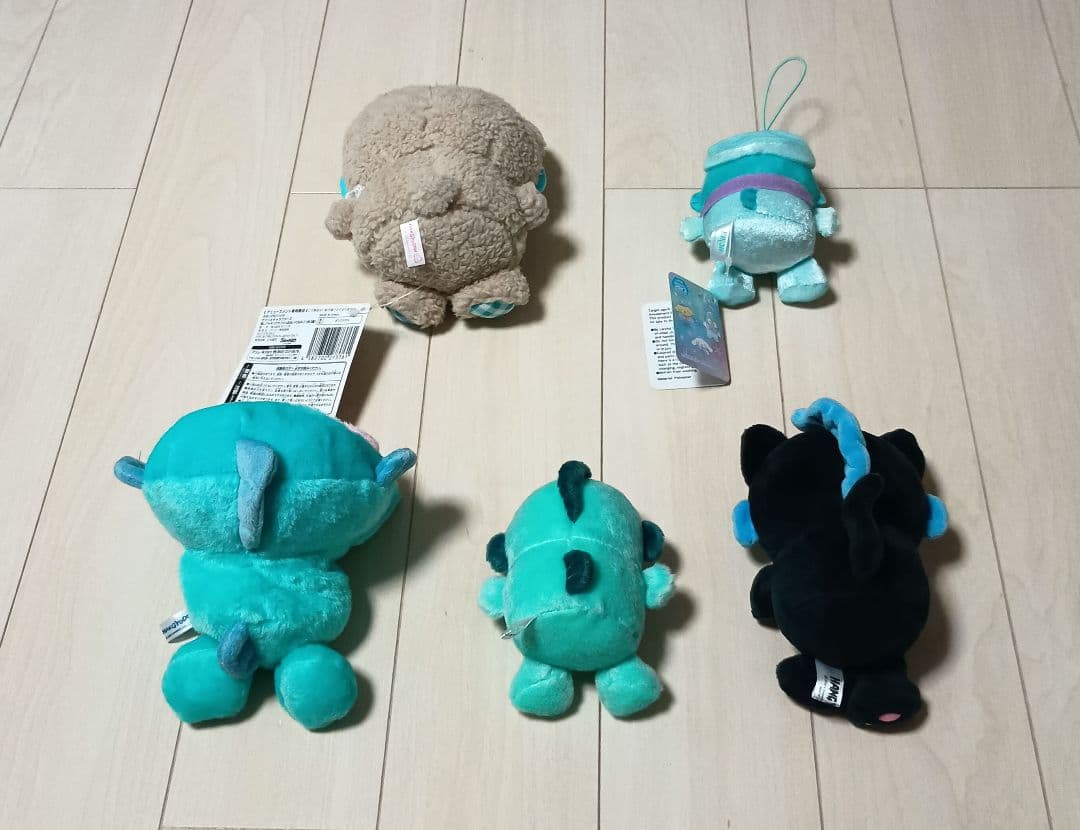 サンリオ　ハンギョドン　ぬいぐるみ　マスコット　5つセット