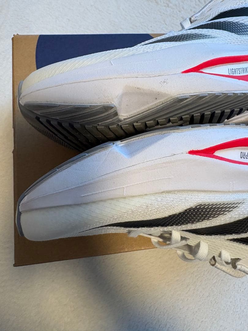 adidas アディゼロＳＬ２　23.5cm