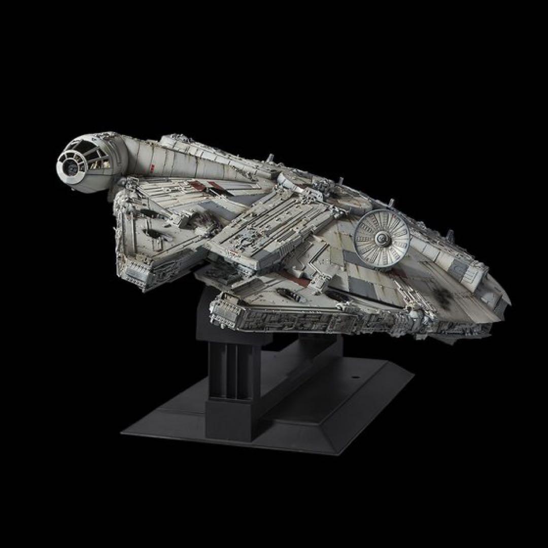 【新品・未開封品】1/72 PERFECT GRADE ミレニアム ファルコン