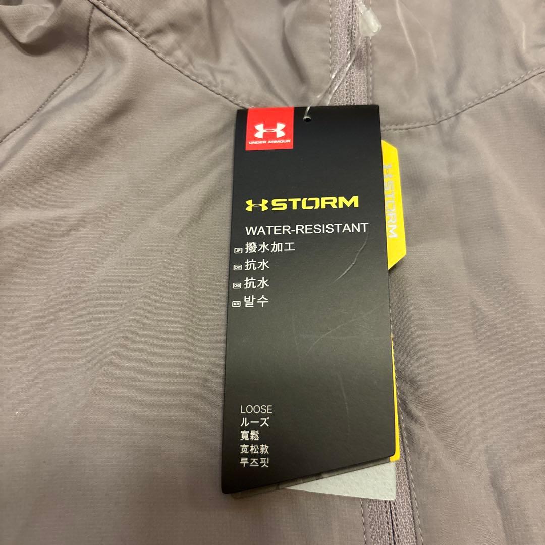 UNDER ARMOR ウィンドブレーカー