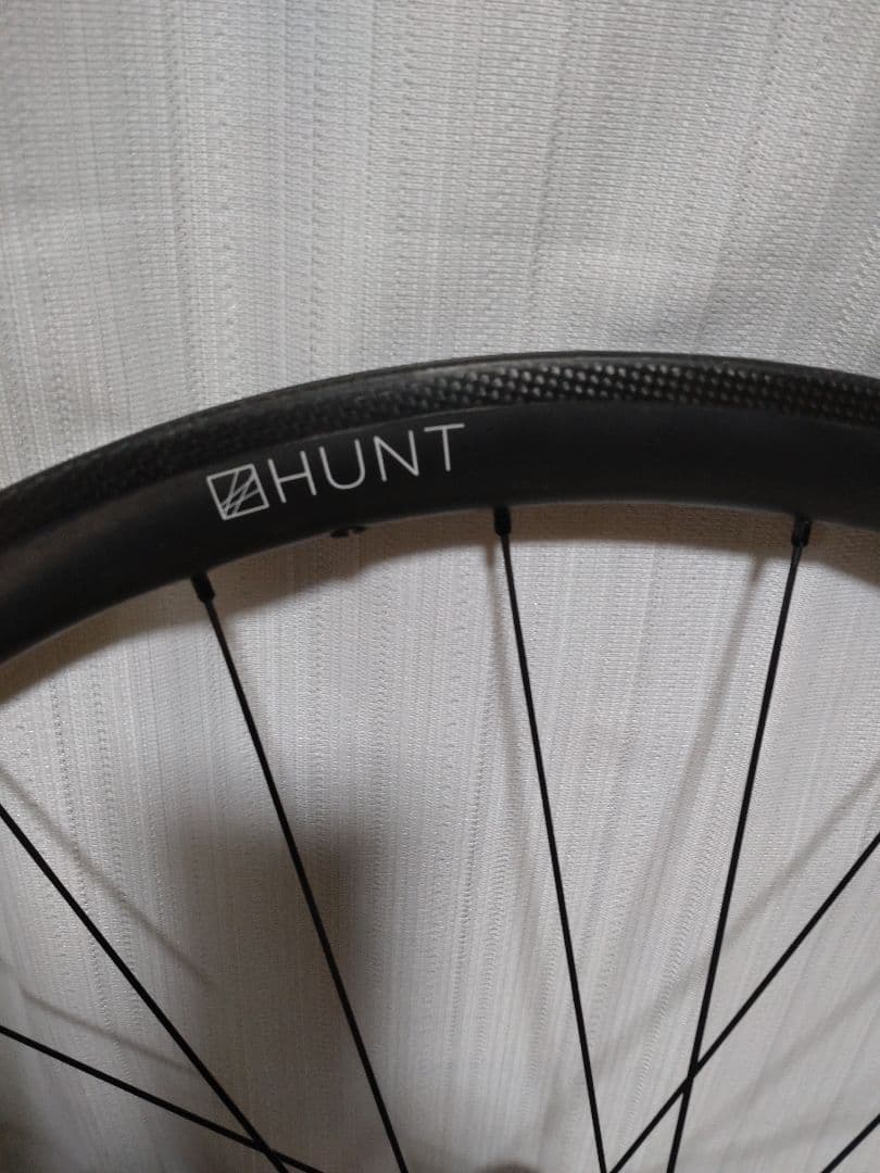 HUNT（ハント）リムブレーキ用カーボンホイール36mm 中古（クイックなし）