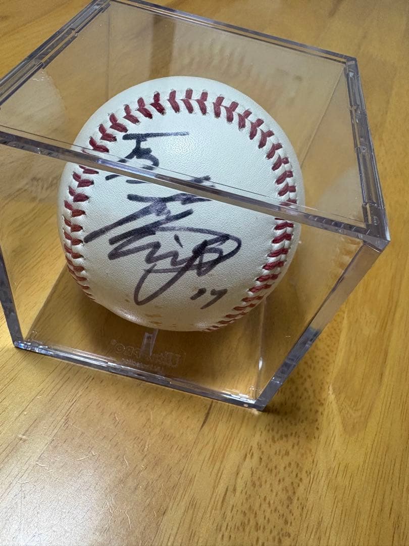 2014年日本ハム大谷翔平選手直筆サインボールデサント公式球