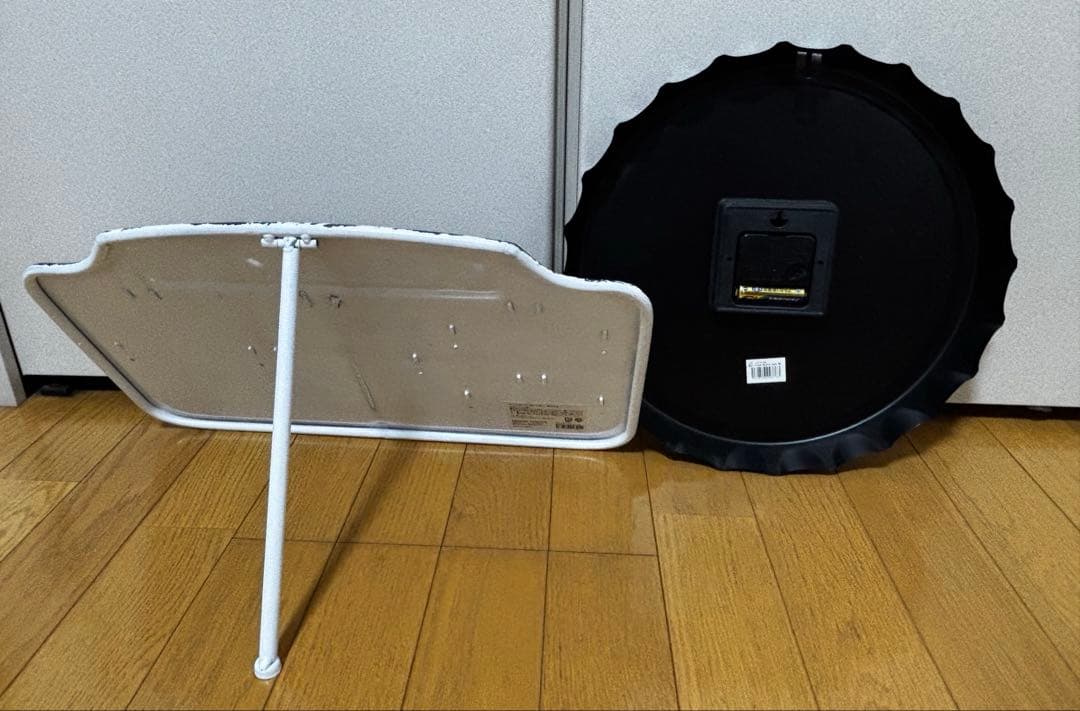 ブリキ　日めくり　カレンダー　使用済み　塗装はげ有り
