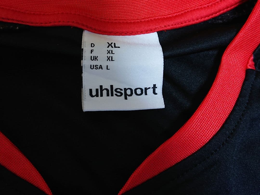 uhlsport サッカーウェア XL 黒/赤　上下セット