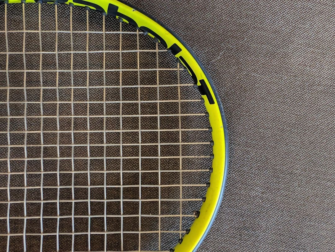 Babolat ピュアアエロ　ラファモデル　ライト