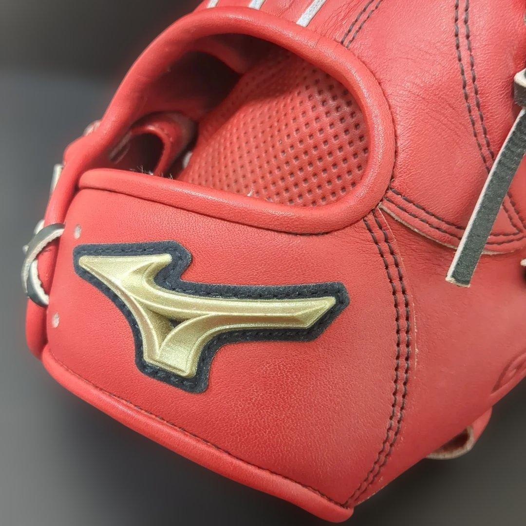 ミズノ　グローバルエリート　軟式　右投げ　内野手　グローブ