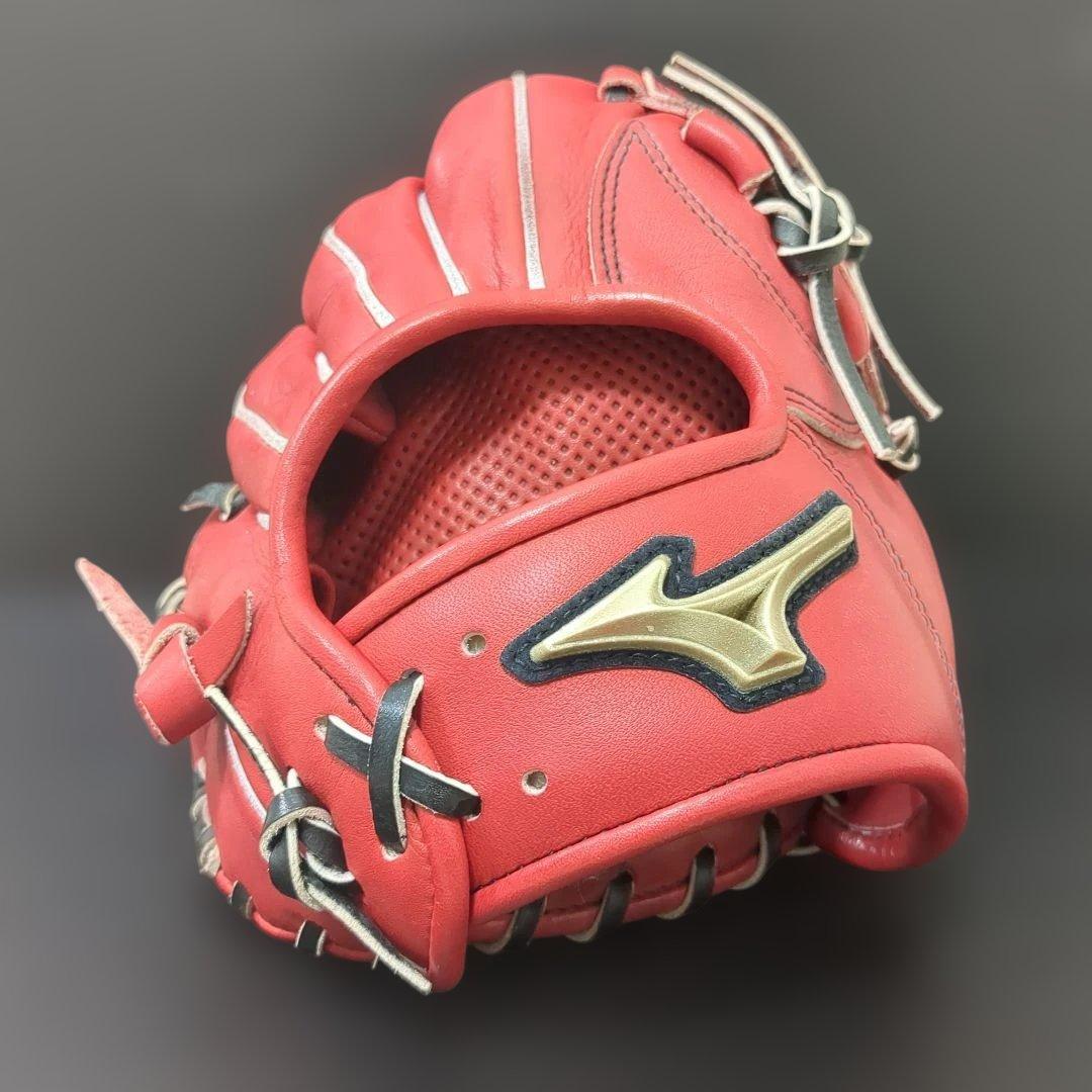 ミズノ　グローバルエリート　軟式　右投げ　内野手　グローブ