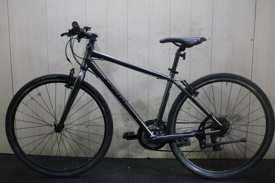 NESTO VACANZE 700C アルミ 21速 440mm GREYクロス
