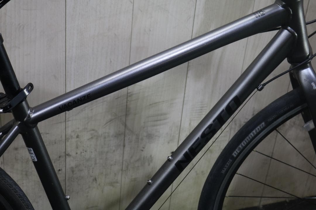 NESTO VACANZE 700C アルミ 21速 440mm GREYクロス